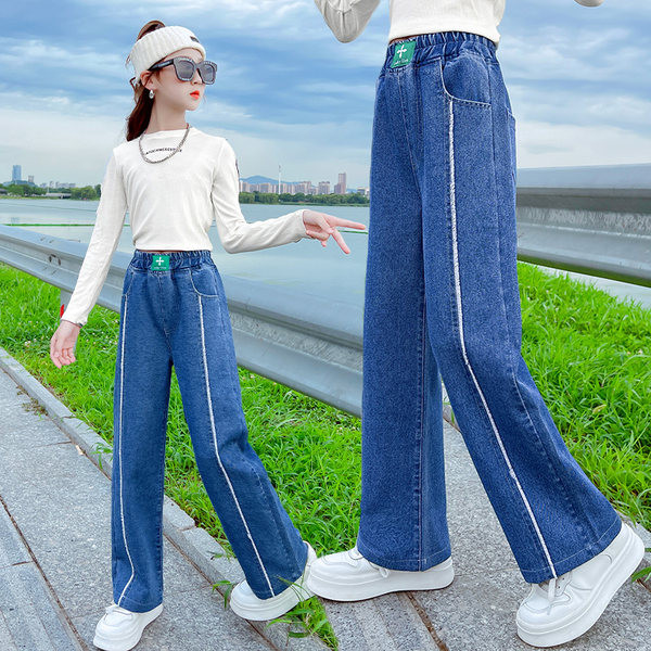 Széles szárú farmer zsebbel lányoknak