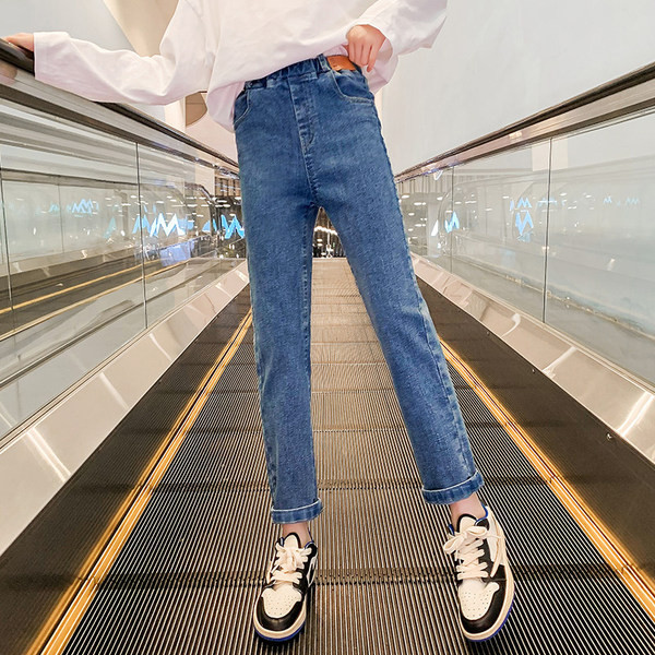 Divatos magas derekú kék farmer lányoknak