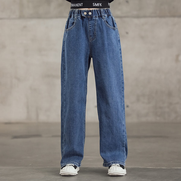 Széles szárú farmer lányoknak zsebbel és gombos rögzítéssel