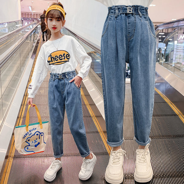 Novi model traperica za djevojčice sa visokim strukom i metalnim elementom