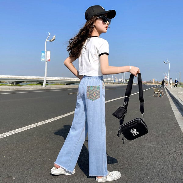 Moderne ljetne dječje traperice širokih nogavica