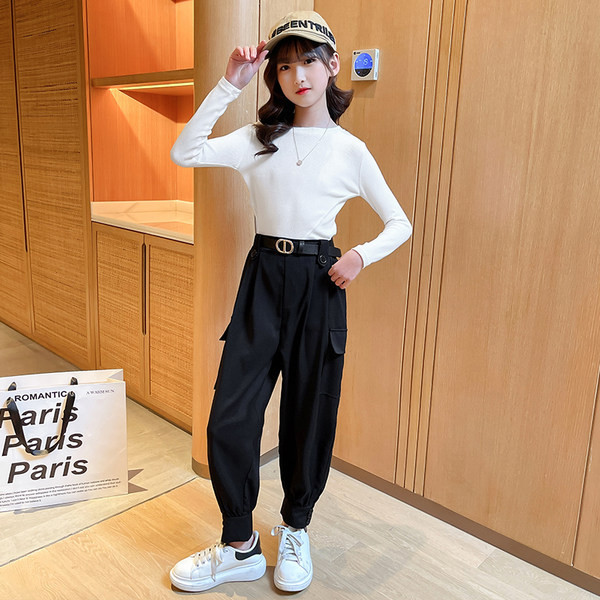 Moteriškos kelnės mergaitei su kišene