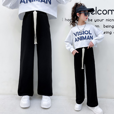 Új modell fűzős sportnadrág lányoknak