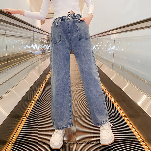 Alkalmi gyerekfarmer zsebbel