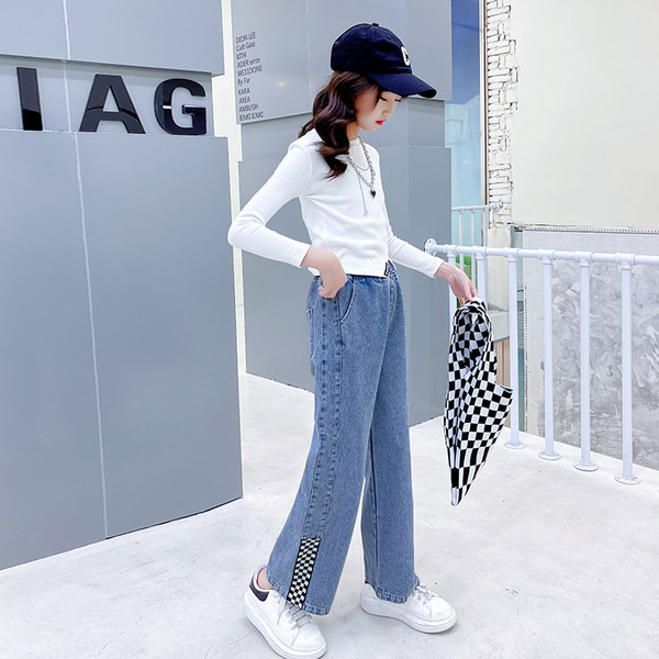 Vaikiški džinsai aukštu juosmeniu ir kišenėmis