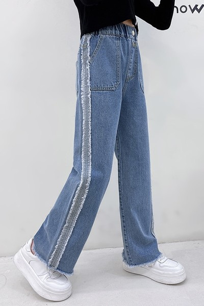 Pantaloni largi pentru fete cu buzunar si nasturi