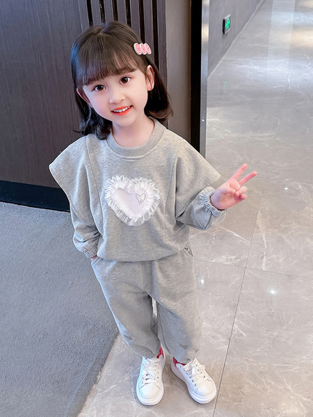 Set sport pentru copii cu dantela pentru fete