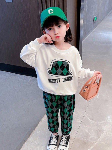 Kasdienis vaikiškas dviejų dalių rinkinys