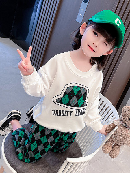 Kasdienis vaikiškas dviejų dalių rinkinys