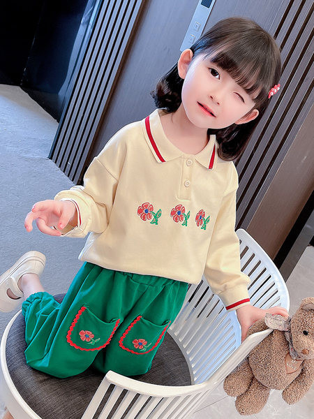 Set de două piese cu guler floral pentru fete