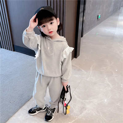 Set sport din două piese cu mâneci din dantelă cu glugă pentru fete