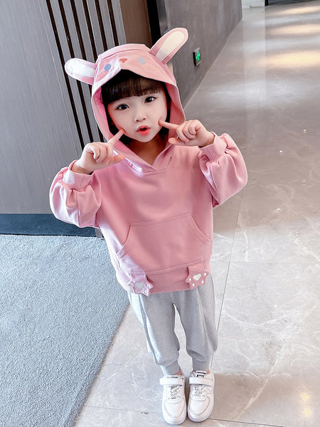 Vaikiškas rinkinys su gobtuvu ir kišene