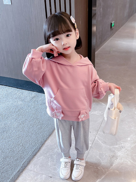 Vaikiškas rinkinys su gobtuvu ir kišene