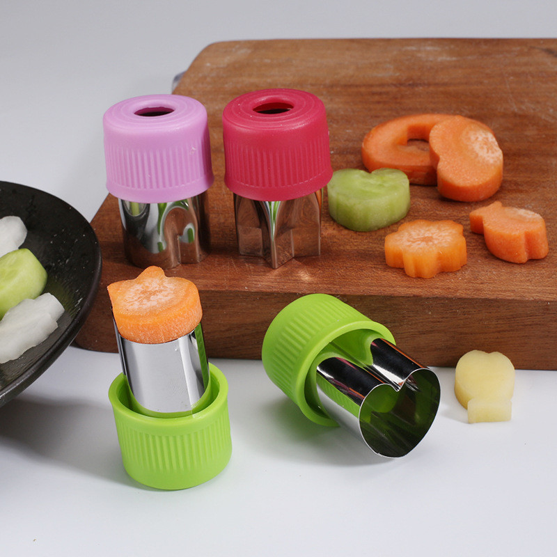 12 vnt / rinkinys Daržovių vaisių pjaustyklės formos gėlės Animacinių filmų formos pjaustymo formos Sausainių pjaustyklės Plieniniai sausainių įrankiai virtuvės reikmenys