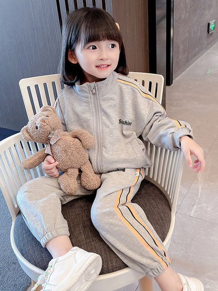 Set copii din doua piese cu fermoar si inscriptie pentru fete