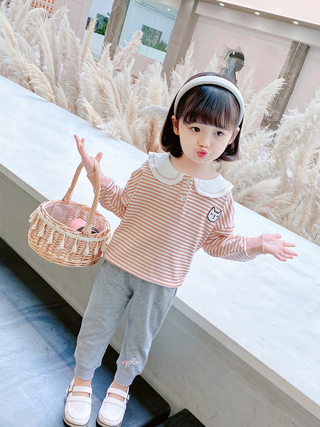 Dviejų spalvų laisvalaikio komplektas mergaitei