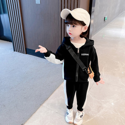 Set copii din doua piese cu gluga