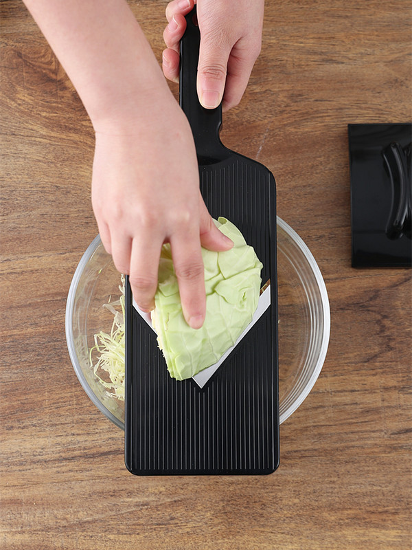 Kupus narezan tanjur Japanska salata ljuštenje Artefakt sjeckanja okrugli kupus Chou Rouge isjeckani specijalni zrakoplov