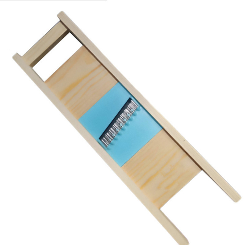 Masyvios medienos bulvių grotelių pjaustyklė Bulvių tinklinis gėlių daržovių pjaustyklė Gofruotas gėlių pjaustytuvas bangų peilis bulvių grotelių pjaustyklė