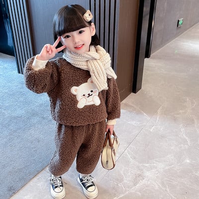 Zimski dvodijelni komplet hlača i bluze s aplikacijama za djevojčice