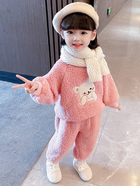 Zimski dvodijelni komplet hlača i bluze s aplikacijama za djevojčice