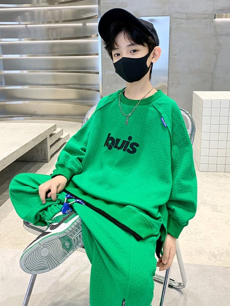 Dječji komplet hlače i bluza s natpisom za dječake