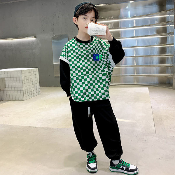 Set casual de pantaloni și bluză cu cravată pentru băieți