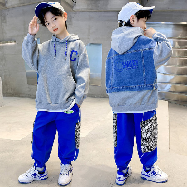 Set nou de toamna pentru copii din doua piese cu gluga si o parte din denim