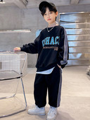 Dviejų dalių spausdintas sportinis rinkinys berniukams