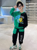 Dječji sportski set za dječake s džepom