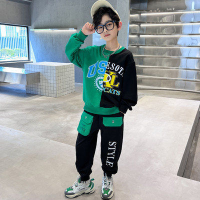 Dječji sportski set za dječake s džepom