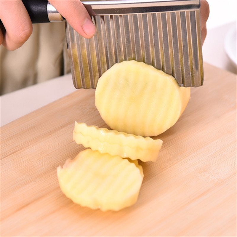 Rezani krumpir od nehrđajućeg čelika Wave Nož Sjeckalica Sjeckalica za krumpir Rezač s rupom za vješanje Kuhinjski alat
