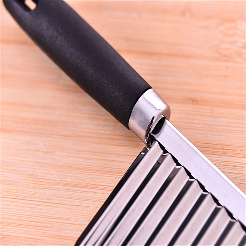 Rezani krumpir od nehrđajućeg čelika Wave Nož Sjeckalica Sjeckalica za krumpir Rezač s rupom za vješanje Kuhinjski alat