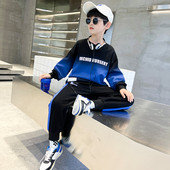 Vaivorykštės spalvos kišeninių kelnių ir palaidinių sportinis rinkinys berniukams