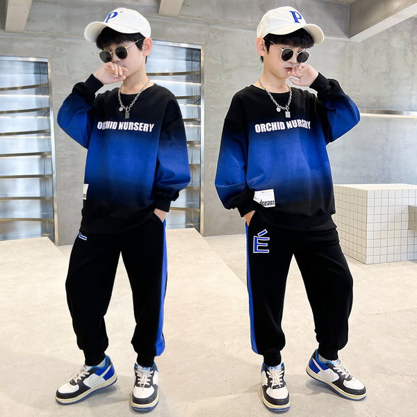 Vaivorykštės spalvos kišeninių kelnių ir palaidinių sportinis rinkinys berniukams