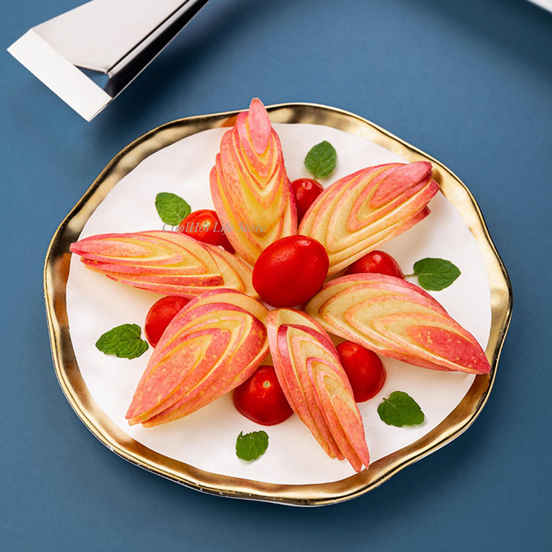 Új gyümölcshámozó rozsdamentes acél háromszög gyümölcsfaragó kés Gyümölcstálal Artifact Csúszásmentes faragó penge konyhai eszköz