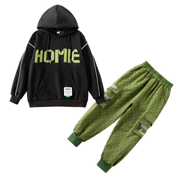 Set copii cu imprimeu si gluga in trei culori