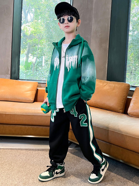 Naujo modelio rudens sportinis komplektas berniukams