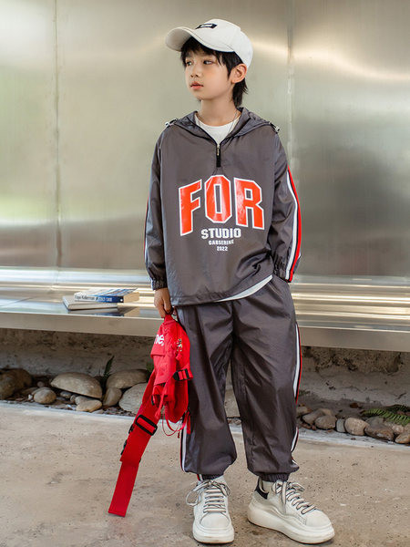 Set copii cu bordura si gluga