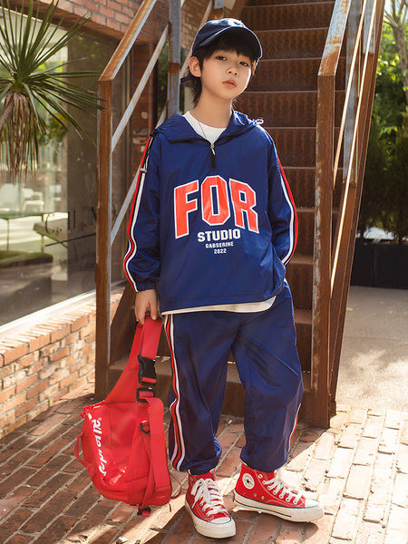 Set copii cu bordura si gluga