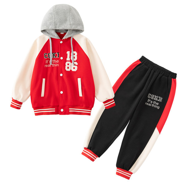 Set sport pentru baieti model drept