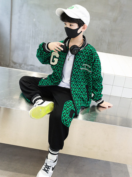 Berniuko margintų kelnių ir švarko komplektas su užtrauktuku