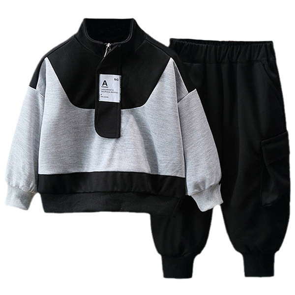 Įprastas kelnių komplektas su kišene ir palaidine berniukams