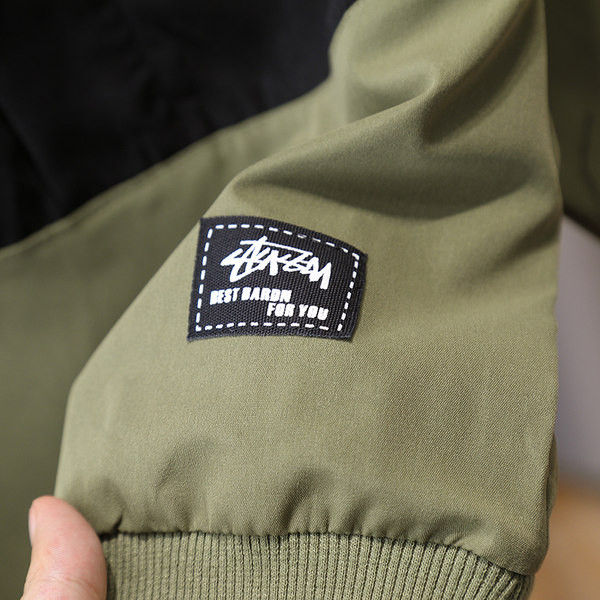 Laisvalaikio berniuko kelnės su kišenėmis ir gobtuvu