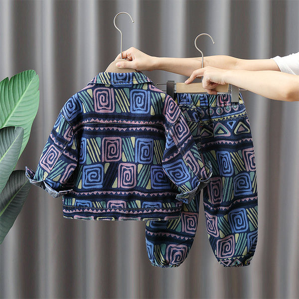 Novi model dječjeg kompleta za dječaka