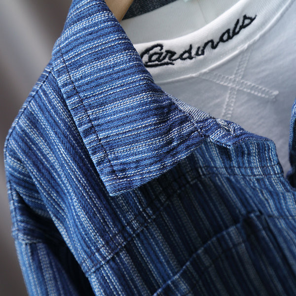 Vaikiškas komplektas su klasikine apykakle ir kišene