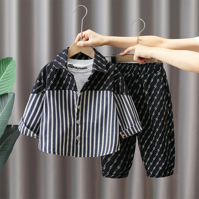 Set pantaloni eleganti cu imprimeu si camasa cu dungi pentru baieti