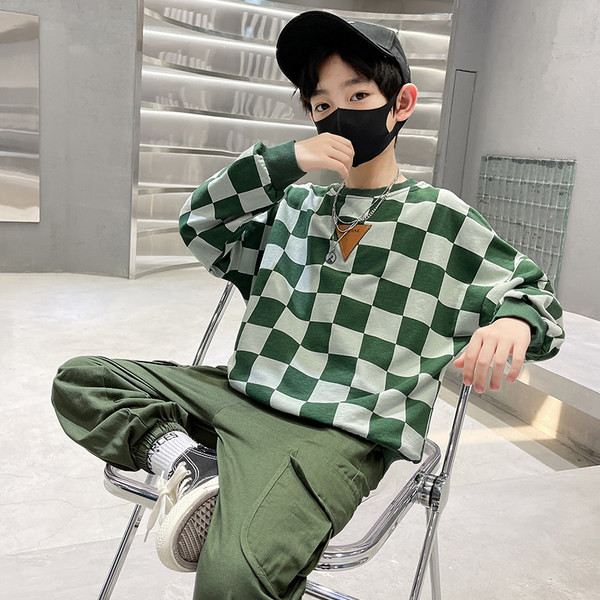 Set pantaloni copii cu buzunar si bluza pentru baieti