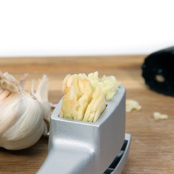 Σετ πρέσας σκόρδου από αλουμίνιο κουζίνας με ρολό σιλικόνης, πολυλειτουργικά εργαλεία μαγειρέματος της Leeseph