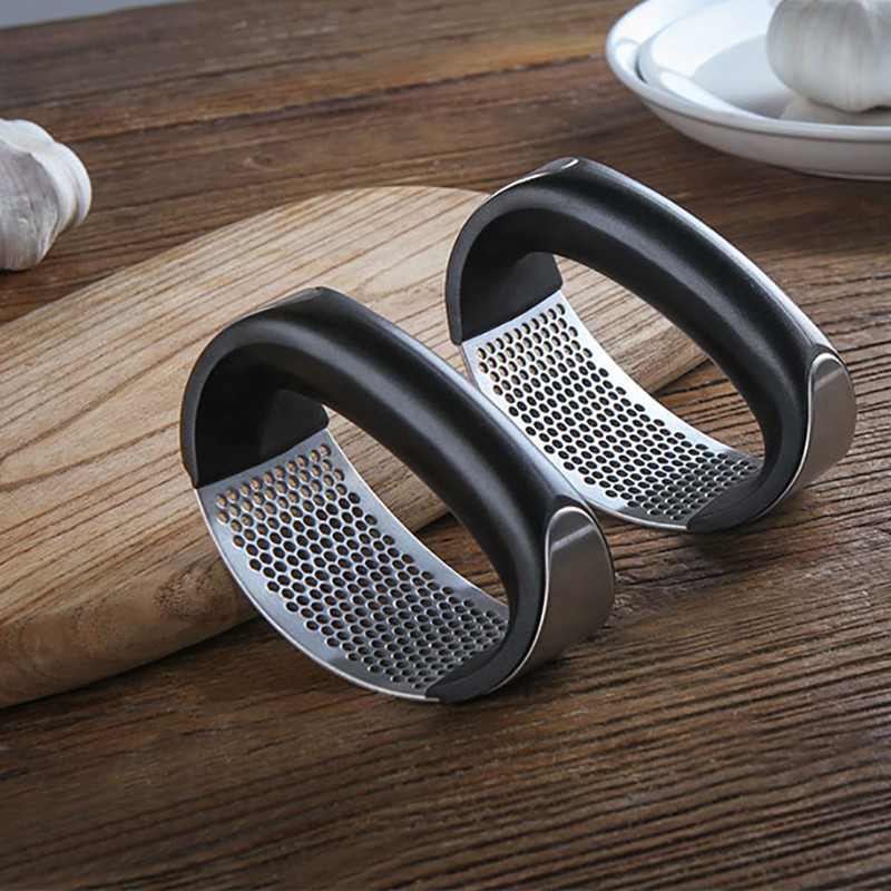 Preša za češnjak od nehrđajućeg čelika Ručna mlinica za češnjak Alati za sjeckanje češnjaka Curve Alati za voće i povrće Kuhinjski pribor